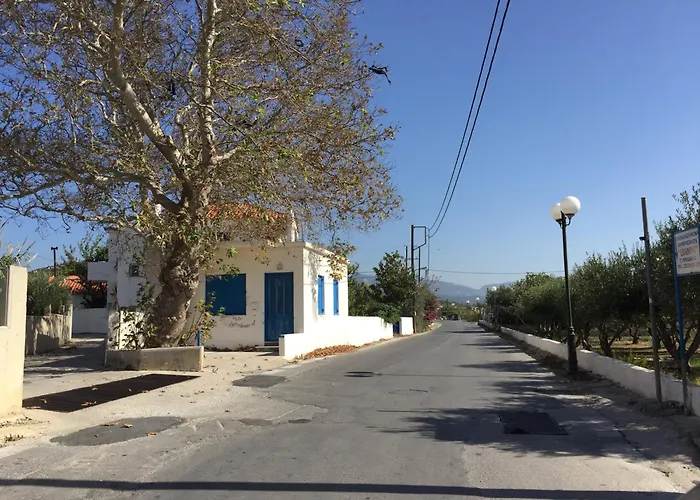 Livanina Apartments