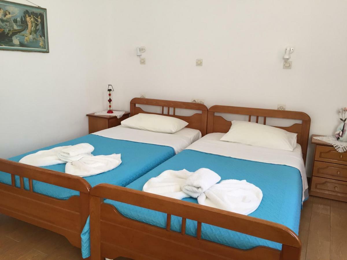 Apartment Livanina